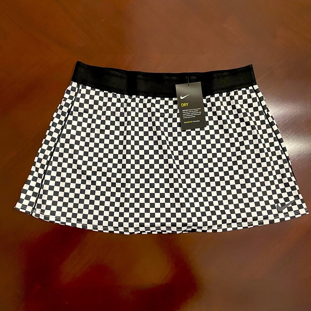 Nike checkered tennis skirt